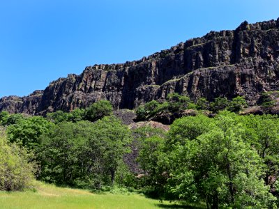 Coyote Wall Trail in WA
