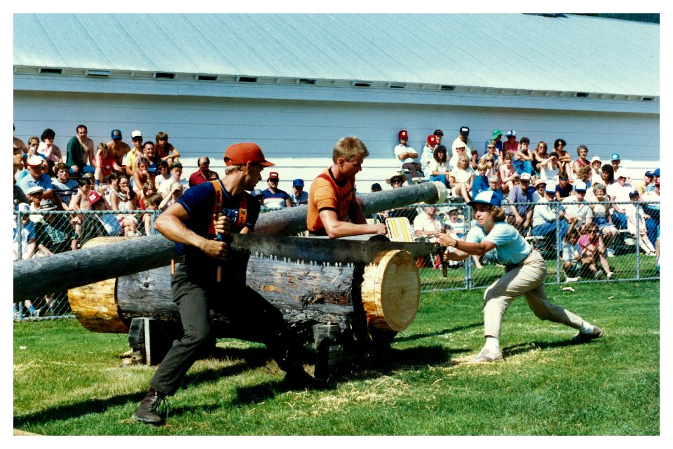 file: b2 on Photos from Irene Strucel & Glenn Erickson disc