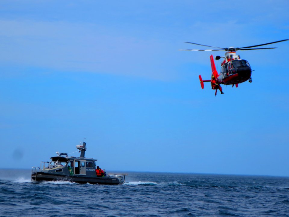 Park Boat Arrowhead and Coast Guard