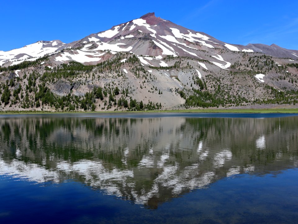 Green Lake at South Sister in OR