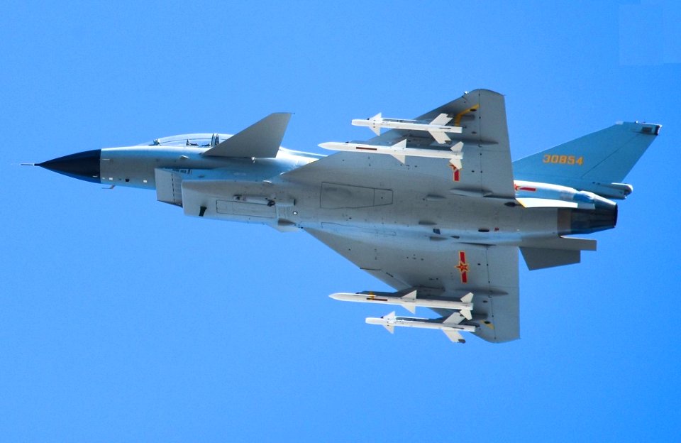 J-10S歼击教练机