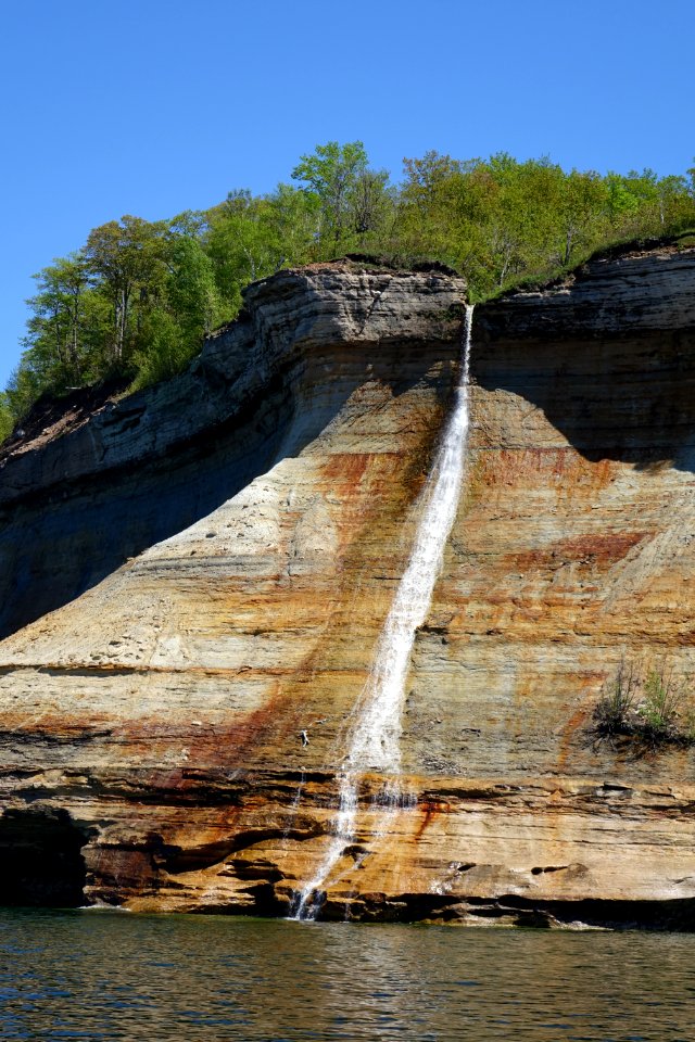 Bridalveil Falls flowing into Lake Superior