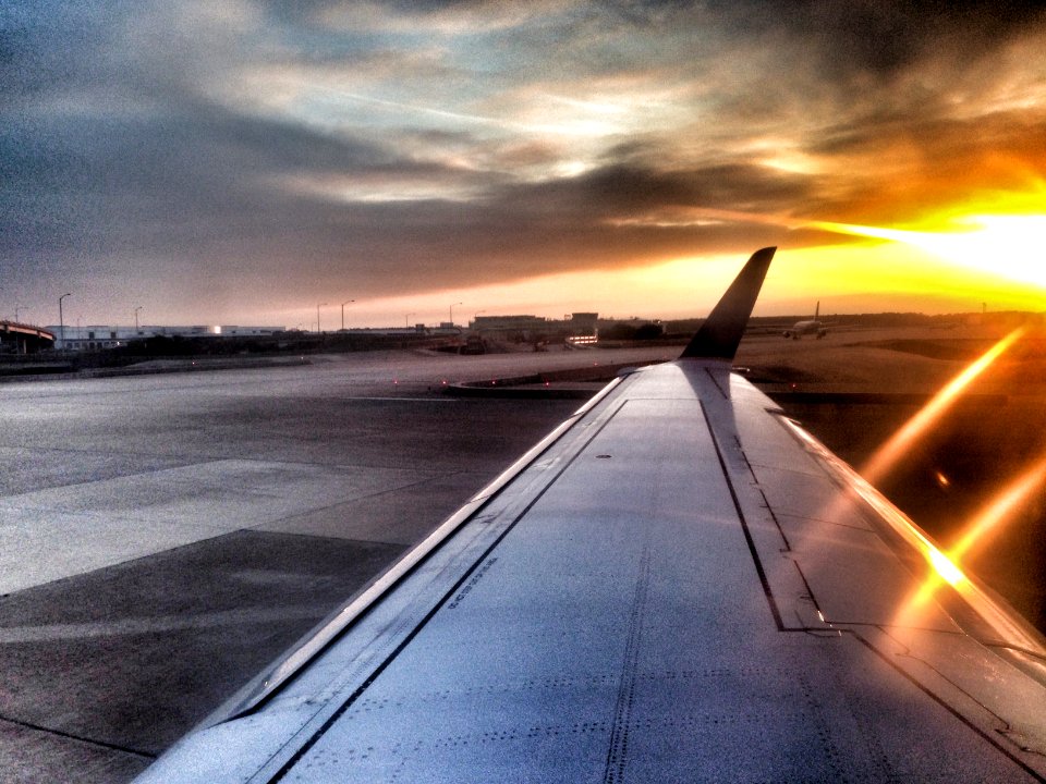 2014/365/258 Sunset on the Wings