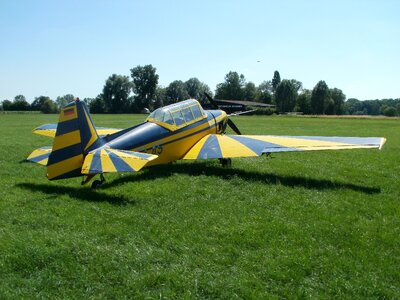Old oldtimer airshow