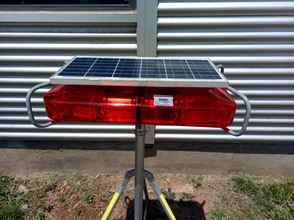 Tripod solar flashing lights,Emergency Hazard Caution Warning lights
