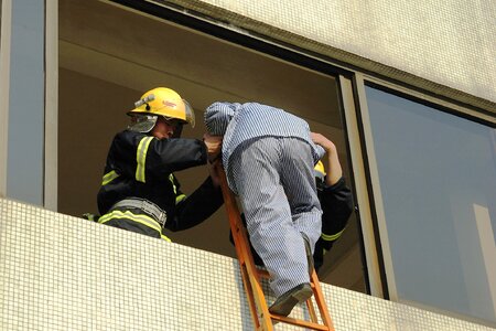Escape hospital safety