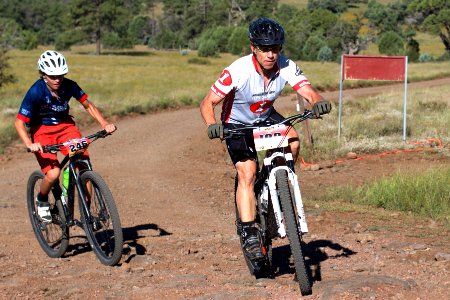 2017 Fire on the Rim Bike Race (Racer 246, Racer 198)