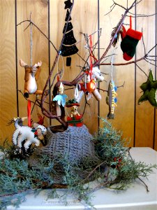 DIY Ornament Tree
