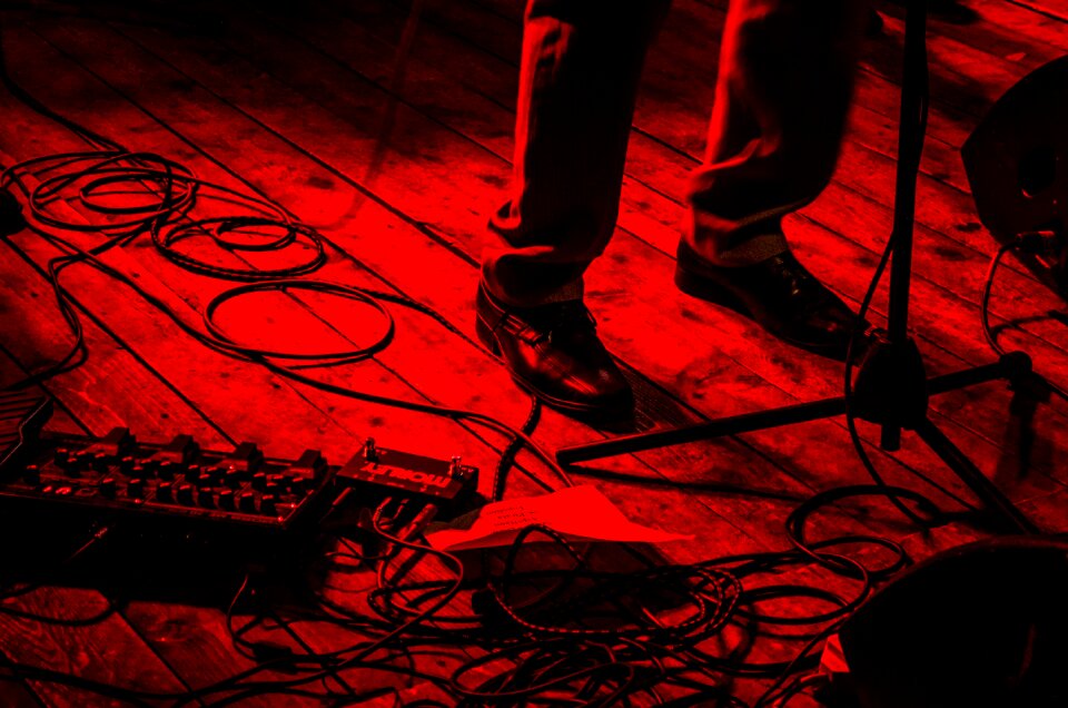 Cables distorter stage