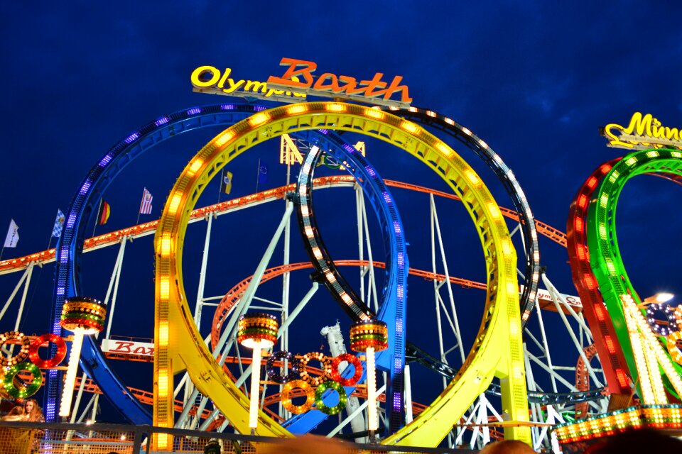 Light looping bahn roller coaster