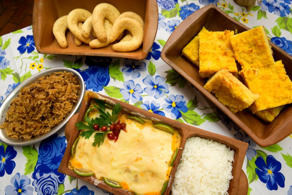 Flávio André Pintado na Telha sopa Paraguaia Chipa Aquidauana MS