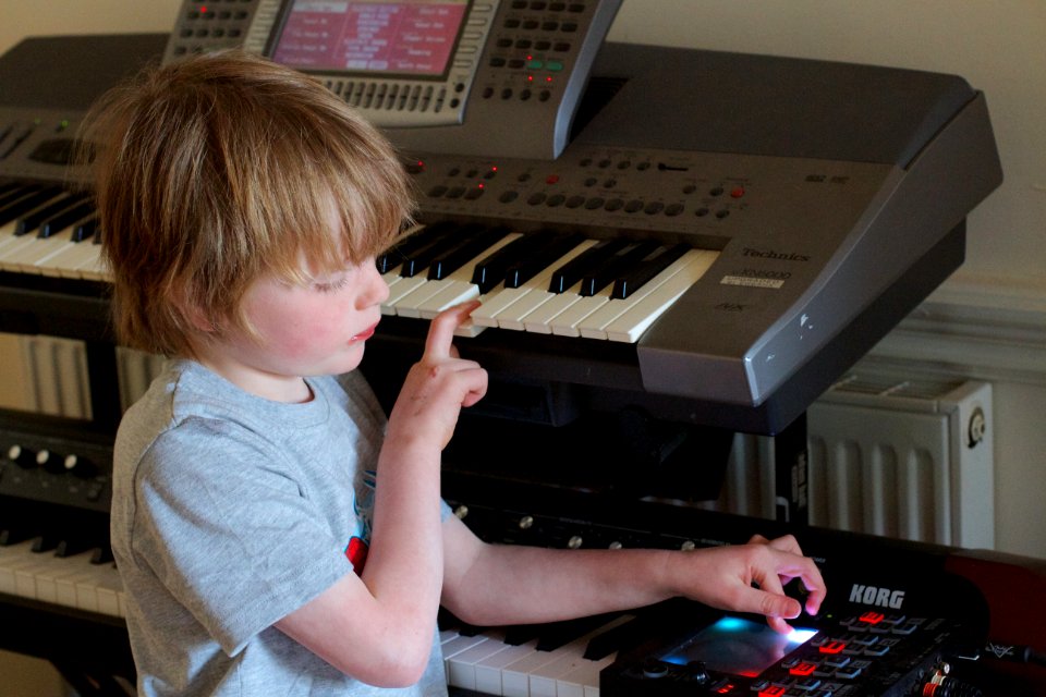 2014/365/124 Musician in the Making