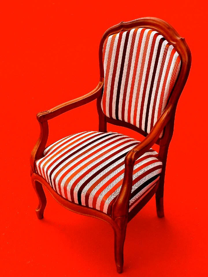 Hermes armchair upholsterer