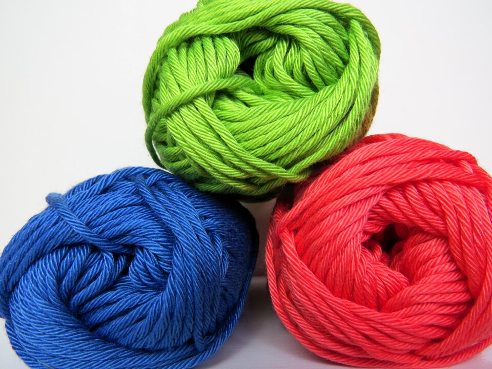 Hand labor blue tangle