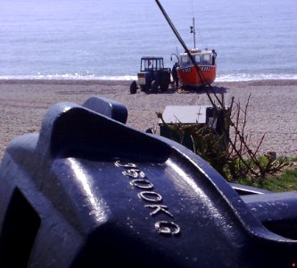 MSC NAPOLI ANCHOR - FISHING BOAT & TRACTOR - BRANSCOMBE BEACH - DEVON - UK