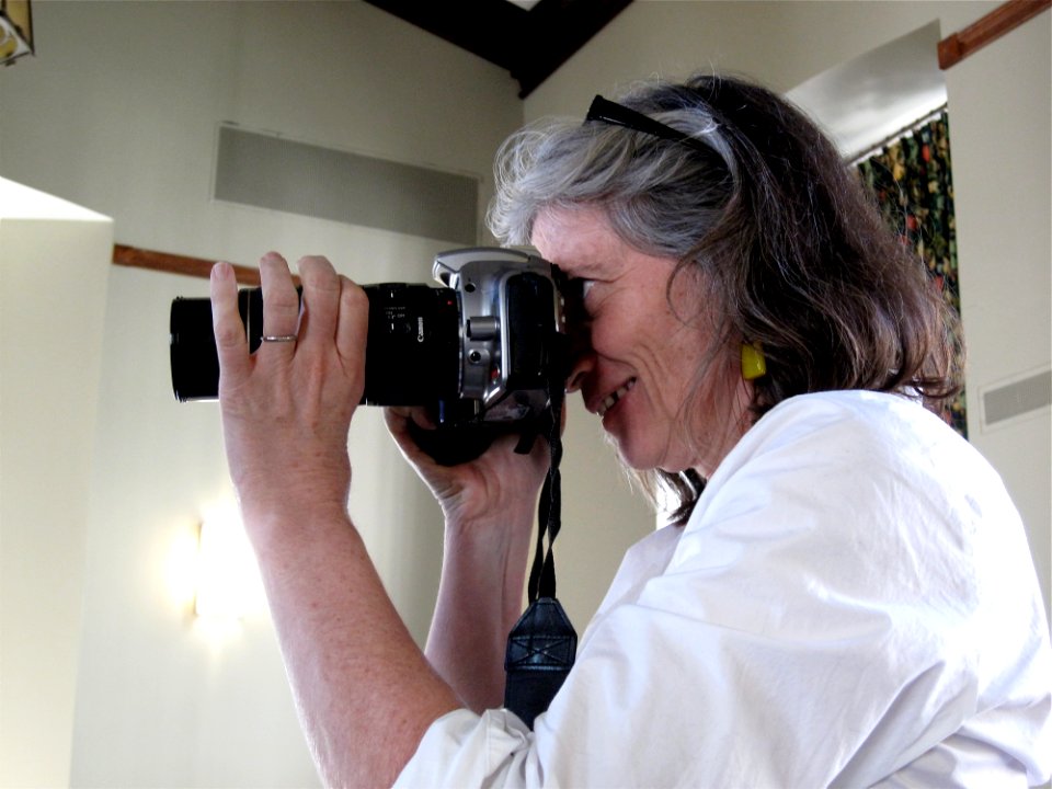 Barbara Spots A Bird?