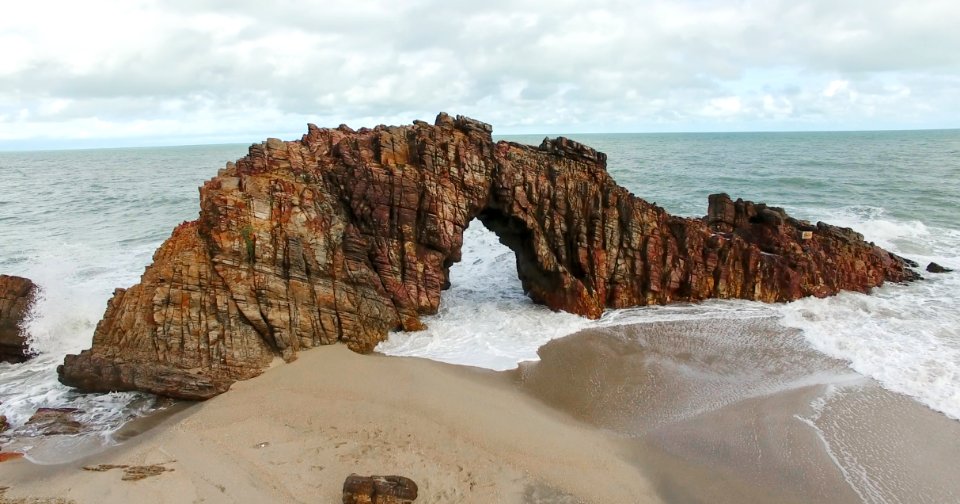 JadeQueiroz Pedra Furada Jericoacoara CE photo