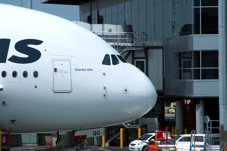 Cockpit passenger aircraft flying