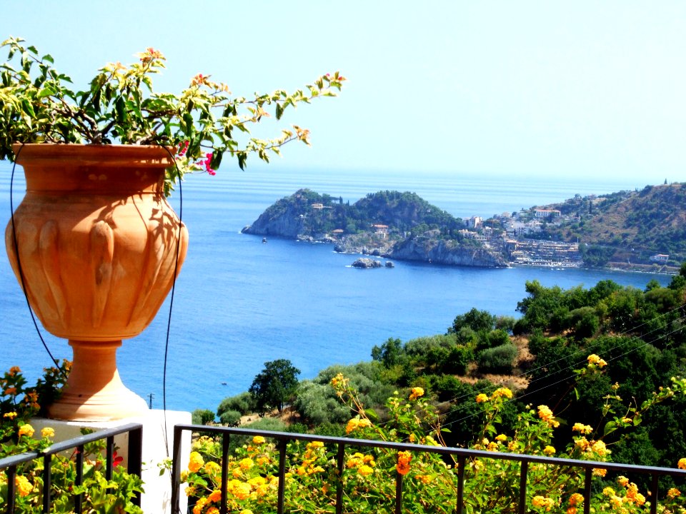 Taormina-Messina-Sicilia-Italy - Creative Commons by gnuckx
