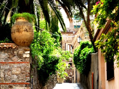 Taormina-Sicilia-Italy - Creative Commons by gnuckx photo