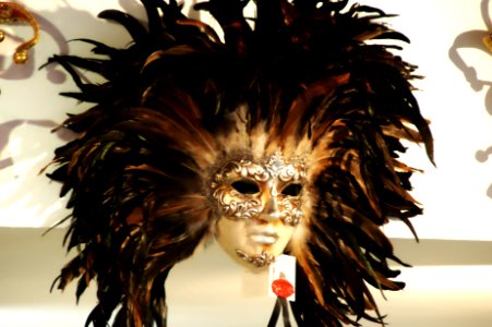 Venetian Carnival Mask - Maschera di Carnevale - Venice Italy - Creative Commons by gnuckx