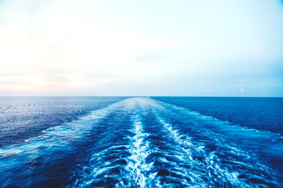 Boat splash splashing