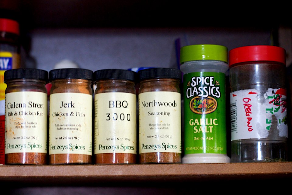 2010/365/208 Six Spices