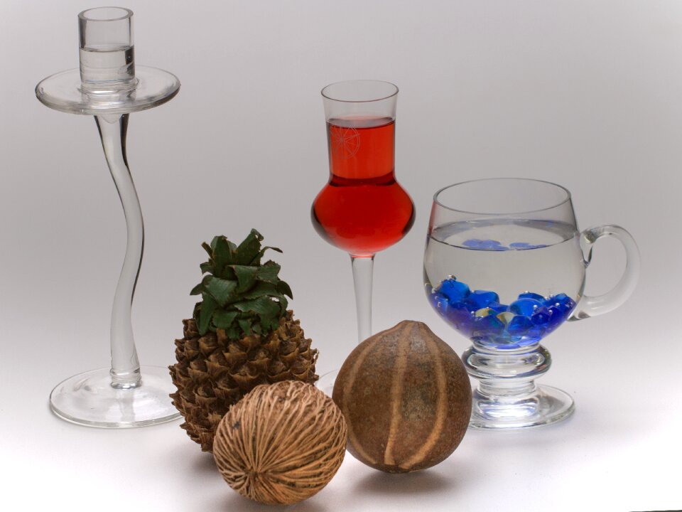 Wine glass pineapple deco