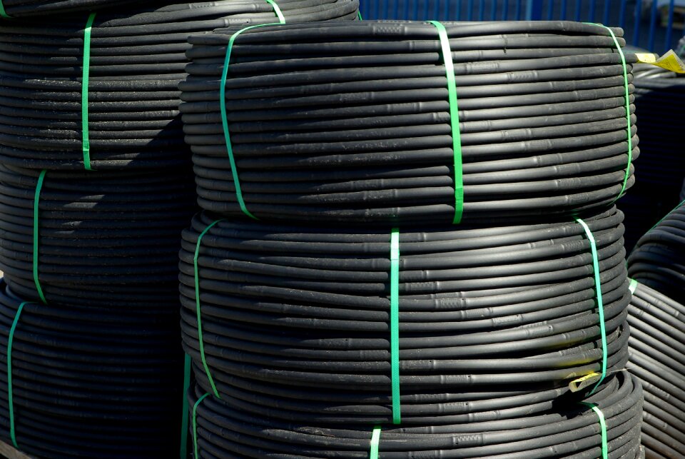 Rolls rubber watering