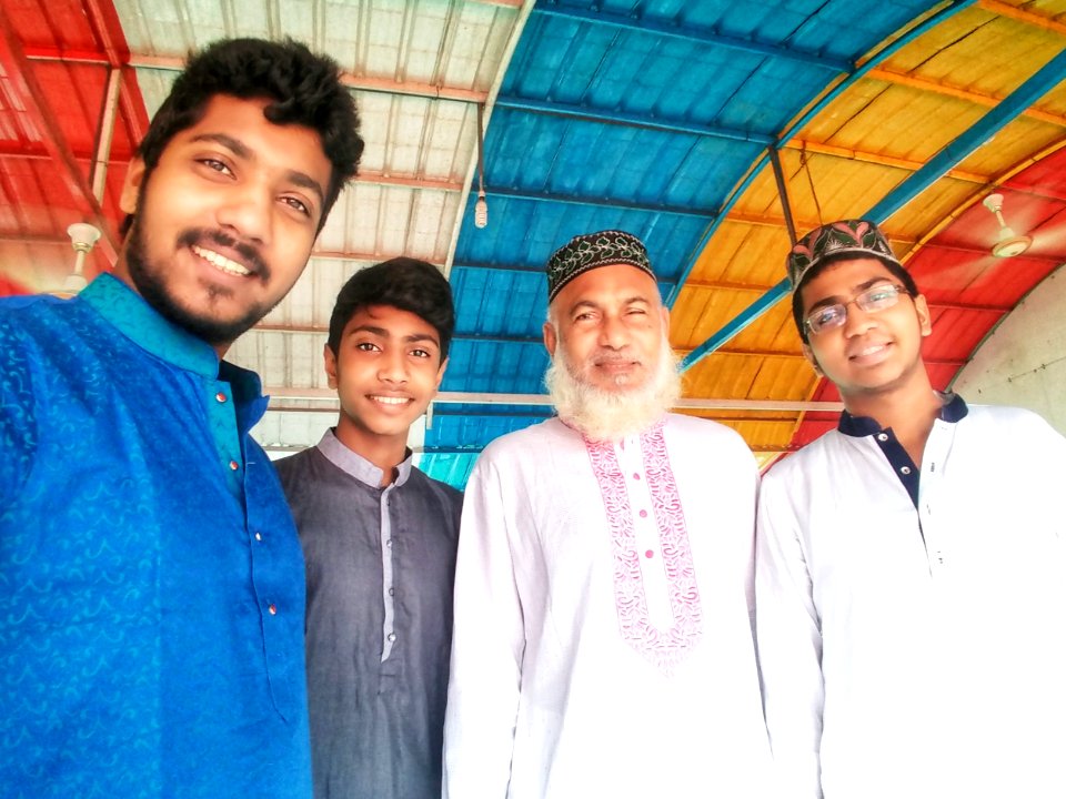 Labib Ittihadul with Family