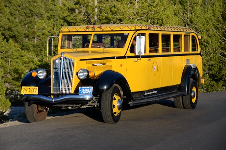 National park wyoming yellowstone tour bus photo