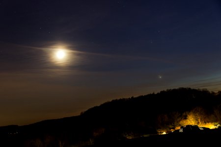 Mond, Jupiter & Saturn in der Abenddämmerung