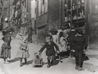 058366:Children playing Pilgrim Street Newcastle upon Tyne Unknown c.1890