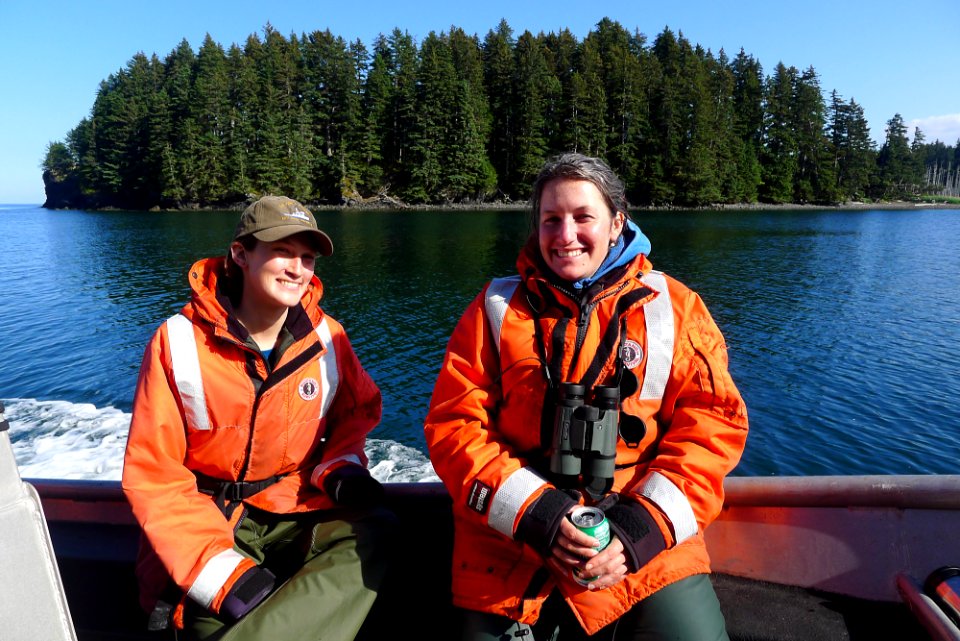 Volunteer avian biologists on the m/v Ursa Major II
