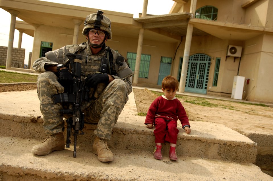 Public Domain: Soldier & Child in Iraq, March 2007 by Andy Dunaway, U.S. Air Force(DOD 070308-F-2828D-389)