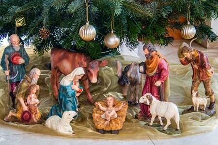 Christmas eve advent crib