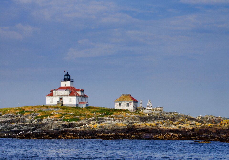 Ocean island lighthouse