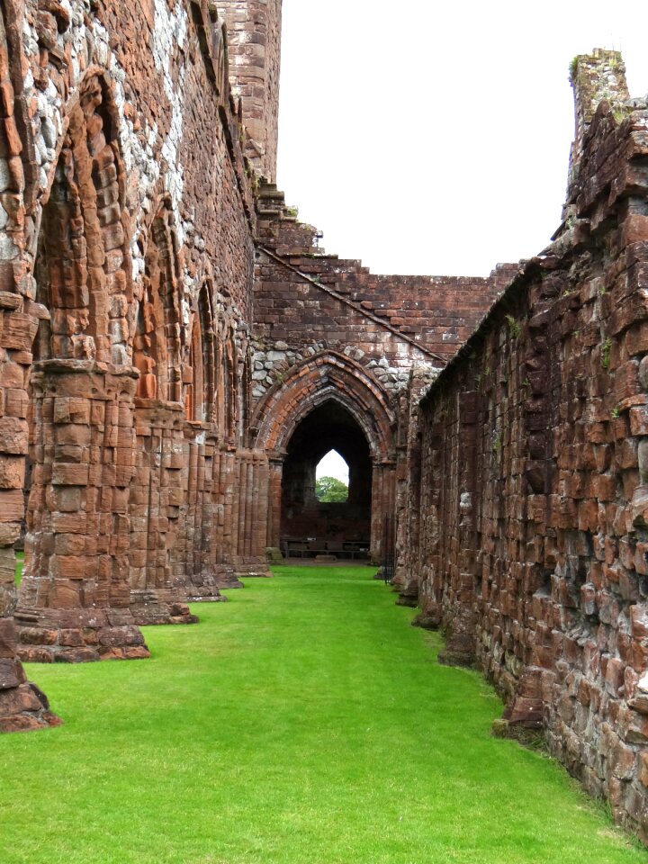 Building church ruins scotland photo