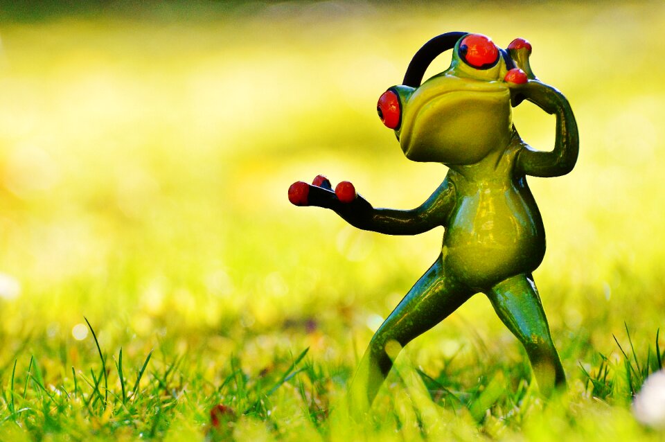Music figure animal