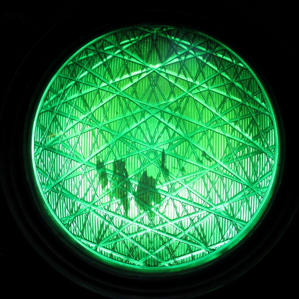 Light signal free ride district