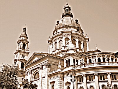 Budapest basilica building photo