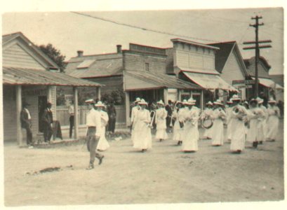 Ladies' Band, July 4 1910, Crescent City, CA