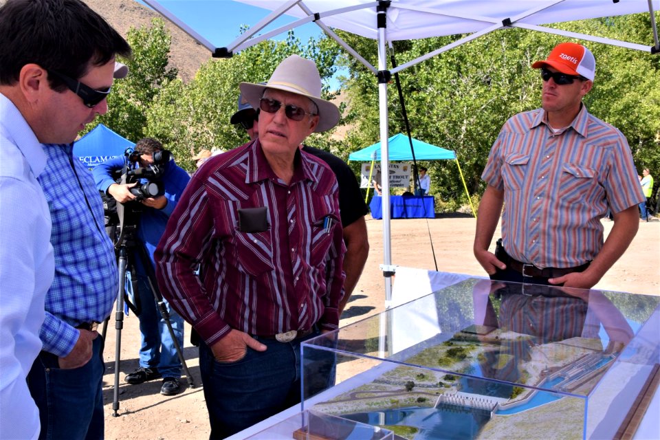 Members of the public view models of the fish screen at the Derby Dam groundbreaking event