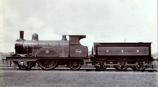 GER 2-2-2 Class D27 No1000 photo