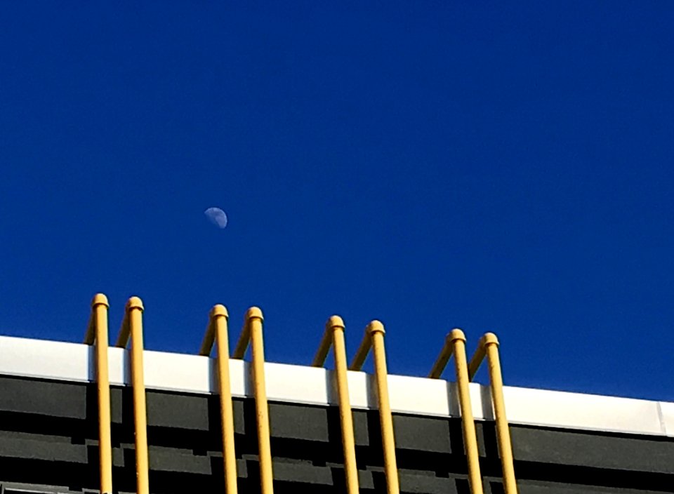2019/365/74 Pump the Moon