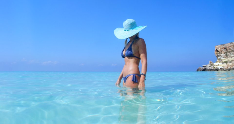 carmen fiano sicilia lampedusa spiaggia dei conigli