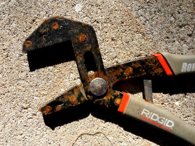 Jaws of Rust