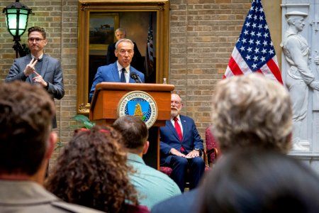 20191108-OPPE-PJK-00196 TONED
