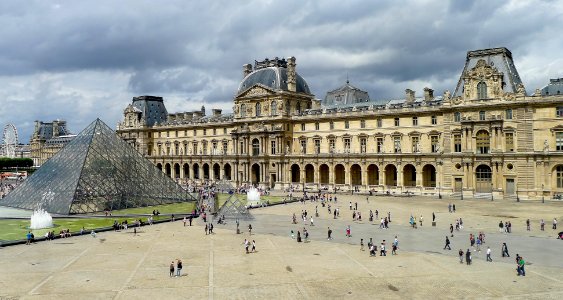 Louvre Palace 2
