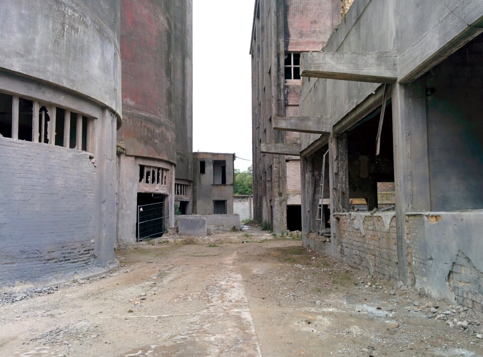 Architecture factory lapsed